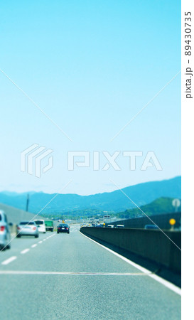高速道路の様子 89430735