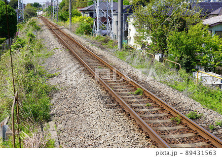 下溝駅から望む単線の線路 下溝駅から望む単線の線路 89431563