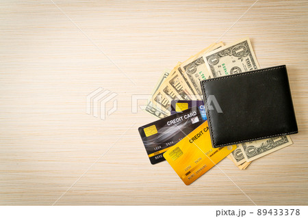 wallet with money and credit card 89433378