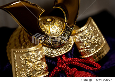 純金製の兜鎧・五月人形 純金製の兜鎧・五月人形 89435657