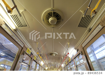 懐かしい黄色電車(レトロでんしゃ館 地下鉄100形、107号 愛知県 日進市) 懐かしい黄色電車(レトロでんしゃ館 地下鉄100形、107号 愛知県 日進市) 89436534