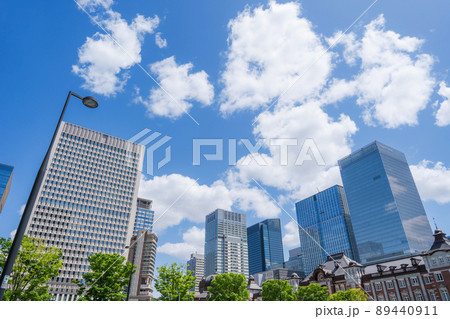 東京 ビル群 ビジネス街 東京 ビル群 ビジネス街 89440911