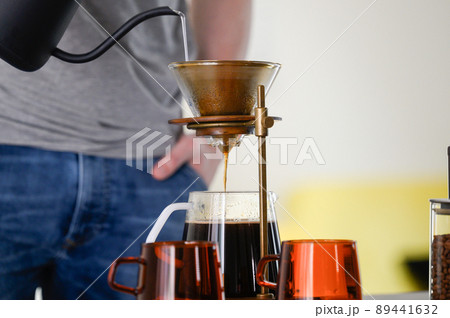 コーヒーをいれるところ コーヒーをいれるところ 89441632