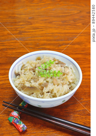 鶏めし（郷土料理） 89442580