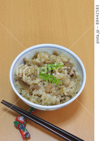 鶏めし（郷土料理） 89442583