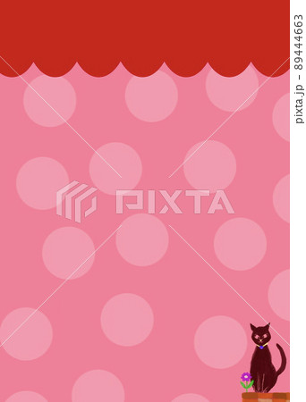 お知らせやチラシなど色んな事に使用できるピンクの水玉に猫と赤い屋根の背景素材 89444663