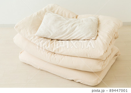 布団と枕 布団と枕 89447001