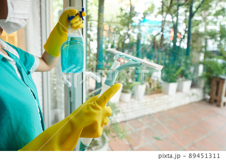 Professional Window Cleaning Professional Window Cleaning 89451311
