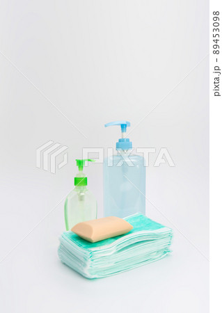 coronavirus (COVID-19) protection set, isolated on white background in studio light. coronavirus (COVID-19) protection set, isolated on white background in studio light. 89453098