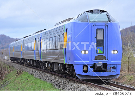 宗谷本線 蘭留ー比布 JR北海道 キハ261系0番台 SE-102編成(苗穂) 宗谷 宗谷本線 蘭留ー比布 JR北海道 キハ261系0番台 SE-102編成(苗穂) 宗谷 89456078