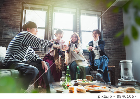 ホームパーティー 89461067
