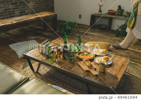 ホームパーティー 89461094