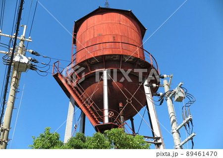 1920年代製造の、古い給水塔（兵庫県高砂市） 89461470