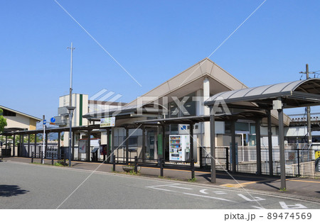 山陰本線 馬堀駅の駅舎 山陰本線 馬堀駅の駅舎 89474569