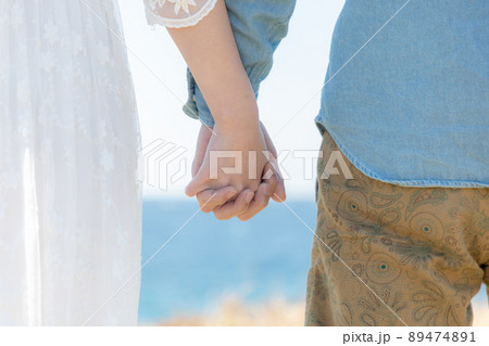 屋外ウエディングフォト　幸せな結婚 89474891