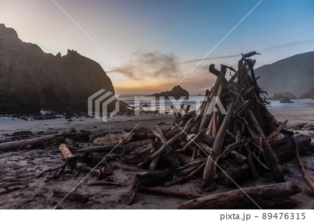 Sunset at Pfeiffer Beach Sunset at Pfeiffer Beach 89476315