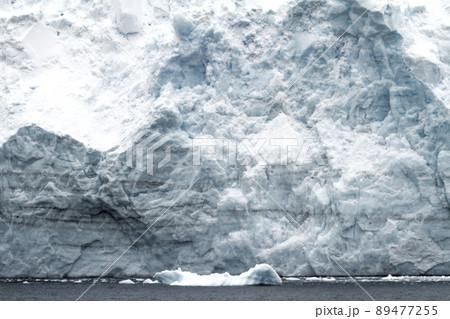 Coastline of Antarctica - Global Warming - Ice Formations 89477255