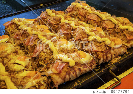 お好み焼き 食べ物 料理 祭り 縁日 出店 露店 調理 和食 鉄板焼き 焼きそばの写真素材 [89477794] - PIXTA