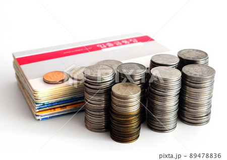 現金 貯金 お金 89478836