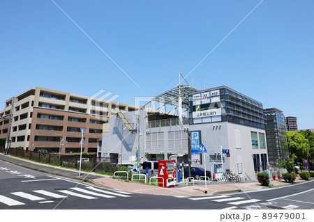 相鉄線 緑園都市駅前のアーカス 相鉄線 緑園都市駅前のアーカス 89479001