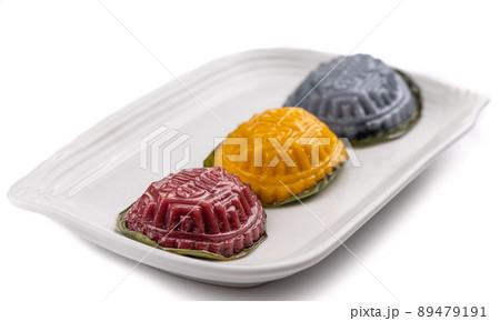 Nyonya angku kueh is traditional food prepared during festive celebration in Malaysia. Also known as red tortoise cake. Nyonya angku kueh is traditional food prepared during festive celebration in Malaysia. Also known as red tortoise cake. 89479191