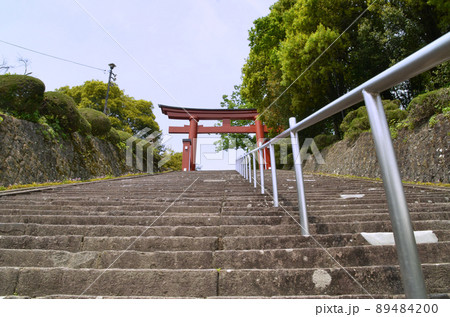 群馬県富岡市 上野国の一之宮貫前神社 89484200