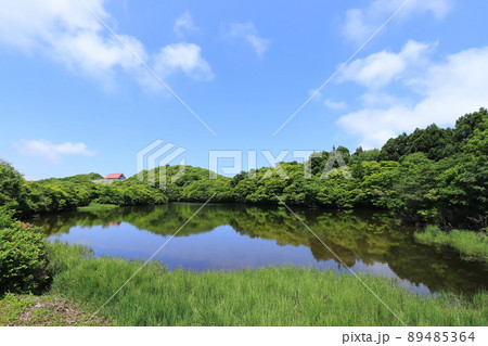 新潟 佐渡 ドンデン池とドンデン避難小屋 新潟 佐渡 ドンデン池とドンデン避難小屋 89485364