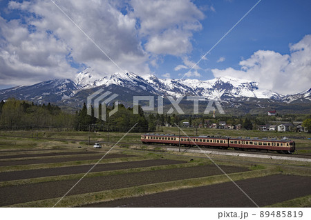 妙高はねうまラインを走る国鉄形観光列車 89485819