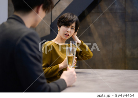 ありえないことを言われた女性 89494454