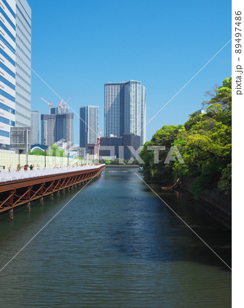 【東京都・2022年5月】　浜離宮　都市景観 89497486