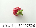 苺ストロベリーのスタジオ撮影画像　 89497526
