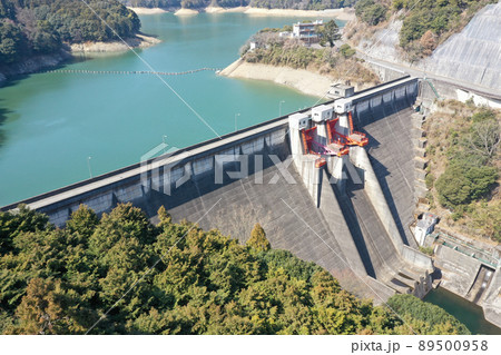 愛媛県西条市　黒瀬ダム 89500958