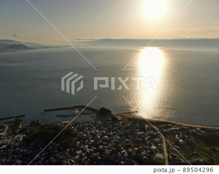 朝景の明石海峡と淡路SA付近の空撮 89504296
