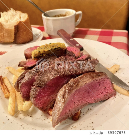 ビストロ料理のクローズアップ写真 89507673