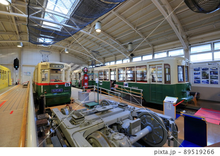 名古屋の電車（レトロでんしゃ館　地下鉄100形、市電2000形、市電3000形　愛知県 日進市） 89519266