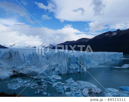 雄大なパタゴニアのペリトモレノ氷河㊲ 89523311