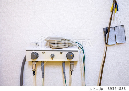 鍼灸院の低周波治療器のアタッチメント 鍼灸院の低周波治療器のアタッチメント 89524888