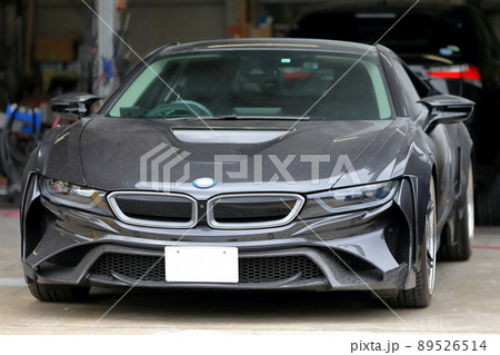 黒いスポーツカー　イメージ 89526514