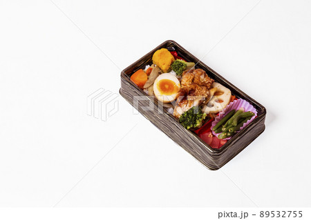 鶏肉の照り焼き弁当 89532755