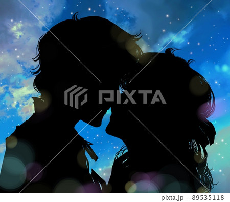 初恋の人とキスする男女のロマンチック切り絵風白黒イラストと星空の夜景背景のイラスト素材