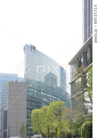 東京国際フォーラム　東京都千代田区丸の内三丁目　ラファエル・ヴィニオリ　旧東京都庁跡地　1997年 89535713