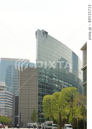 東京国際フォーラム　東京都千代田区丸の内三丁目　ラファエル・ヴィニオリ　旧東京都庁跡地　1997年 89535715