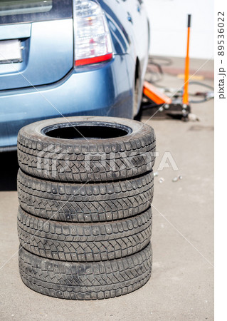 4 new tires that change tires in the auto repair service center 4 new tires that change tires in the auto repair service center 89536022
