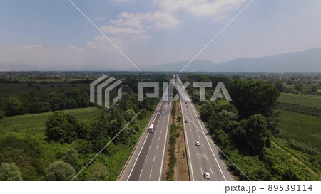 Hyperlapse traffic aerial drone Hyperlapse traffic aerial drone 89539114