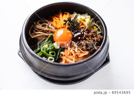 石焼ビビンバ 石焼ビビンバ 89543695