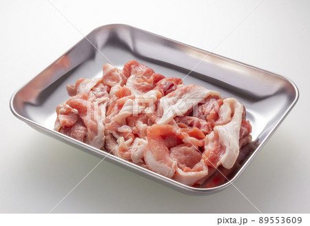 北海道産豚肉の小間切れ肉 89553609