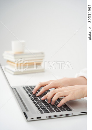 ノートパソコン ノートブック 在宅勤務 89554992