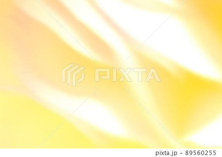 黄色・オレンジ色の背景　緩やかな流れ・ライン　日差し　 89560255