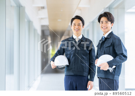 作業員のスタッフ 作業員のスタッフ 89560512
