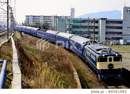 2003年　東海道線を行くEF651134ブルートレインなは 89561065
